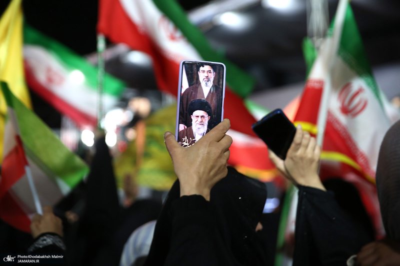 چهل و چهارمین شب اجتماع پرشور مردم در صادقیه