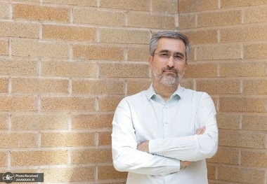 میراب‌زاده اردکانی، پژوهشگر و فعال گردشگری مطرح کرد: ناهماهنگی بین‌دستگاهی علیه سرمایه‌گذاری گردشگری/ مجوزهای وزارت میراث، در بن‌بست اجرا؟!
پروانه داریم، ولی بی‌اثر!