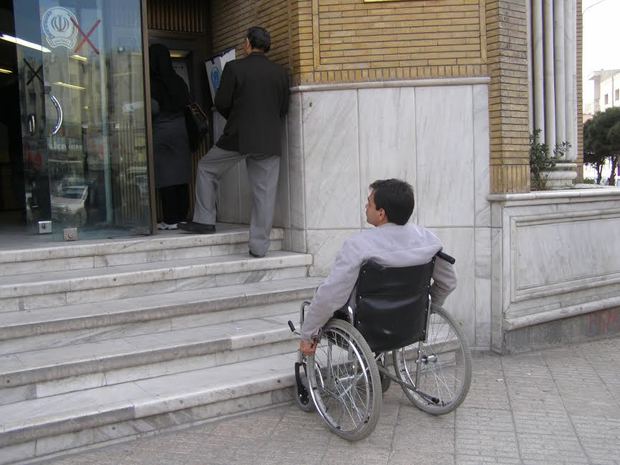 80 درصد مبلمان شهری استان سمنان برای تردد  معلولان مناسب نیست
