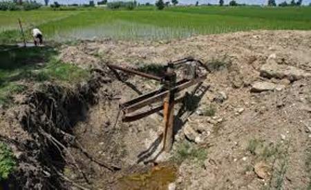 هشدار مدیر امور آب منطقه گنبدکاووس نسبت به کف شکنی های غیرمجاز