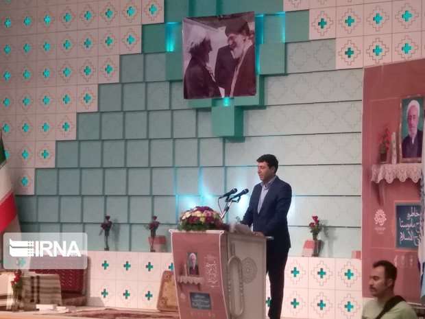 حوزه هنری کردستان برای تبیین ادبیات پایداری مصمم است