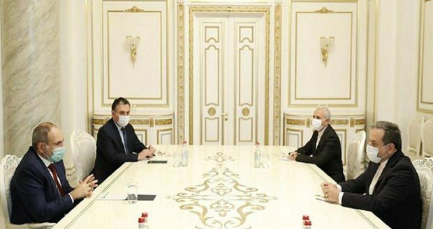 عراقچی با نخست وزیر ارمنستان دیدار کرد/ قدردانی پاشینیان از ایران