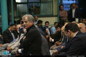 دیدار وزیر ورزش و جوانان و جمعی از ورزشکاران با سید حسن خمینی 