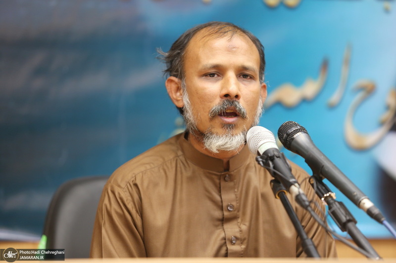 شب شعر «امام خمینی مظهر وحدت و اسلام ناب»