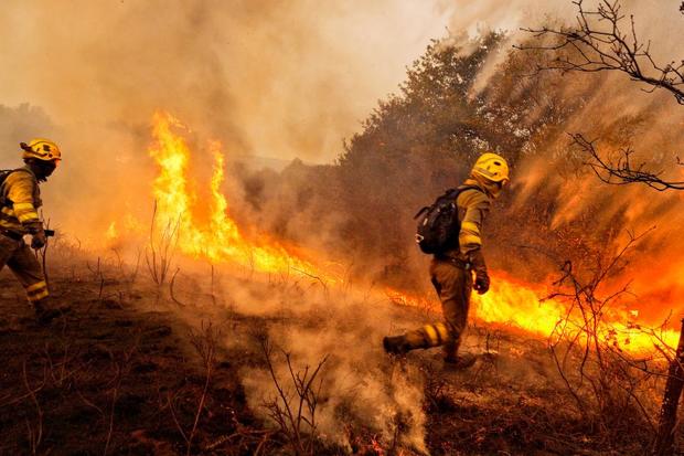 آتش‌ سوزی مرگبار در پرتغال و اسپانیا+ تصاویر