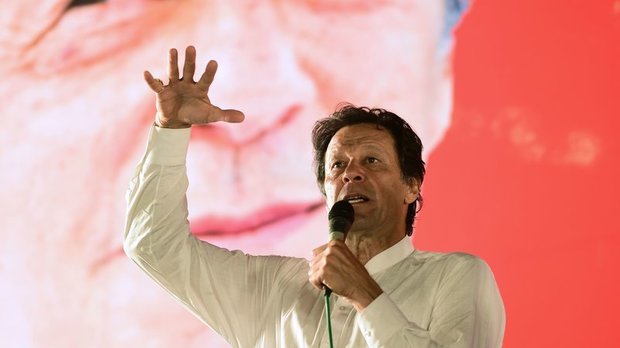 عمران خان: از قهرمانی کریکت تا نخست وزیر پوپولیست