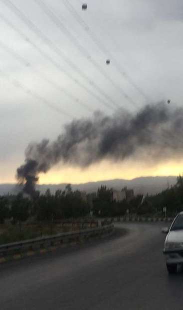 مهار آتش سوزی در کوهستان پارک مشهد