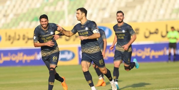  گل گهر صدرنشین شد؛ مس بالاتر از پرسپولیس نشست و آلومینیوم به رده سوم رسید+ جدول
