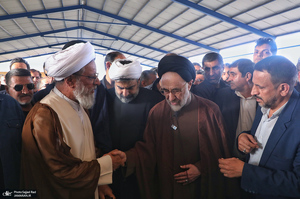 مراسم تشییع و خاکسپاری حاجیه خانم خدیجه خاتمی