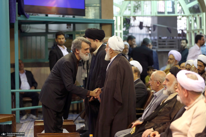 مراسم دومین سالگرد سید محمود دعایی در حسینیه جماران -2