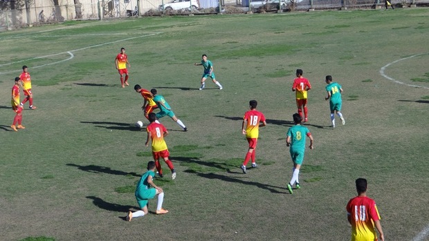 مسابقات فوتبال لیگ برتر نوجوانان کشور در یزد آغاز شد