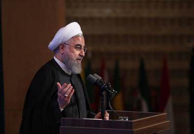 تبریک رییس جمهور برای قهرمانی تیم ملی‌ وزنه‌برداری کشورمان 
