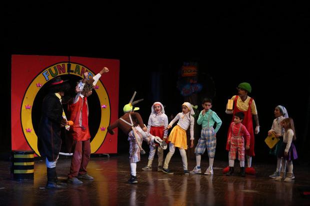 اجرای 11نمایش صحنه ای و خیابانی در چهارمین روز جشنواره تئاتر کودک