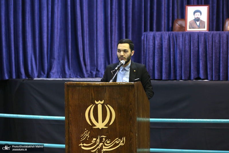 بازدید برگزیدگان پویش کتاب خوانی هیس طوری در تهران از بیت امام خمینی (س) در جماران