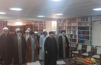 مهمانی افطاری آیت‌الله موسوی خویینی برای اعضای مجمع روحانیون مبارز (6)