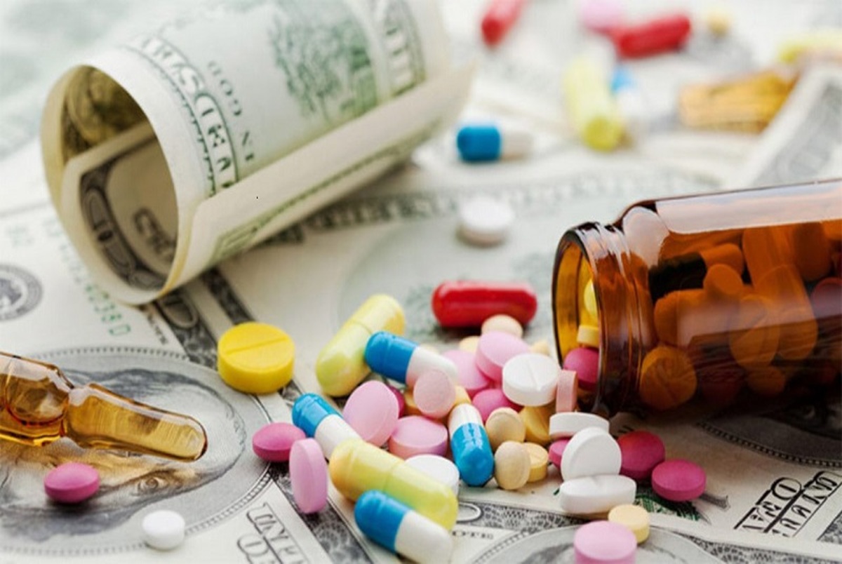 سه میلیارد دلار ارز برای واردات دارو اختصاص یافت