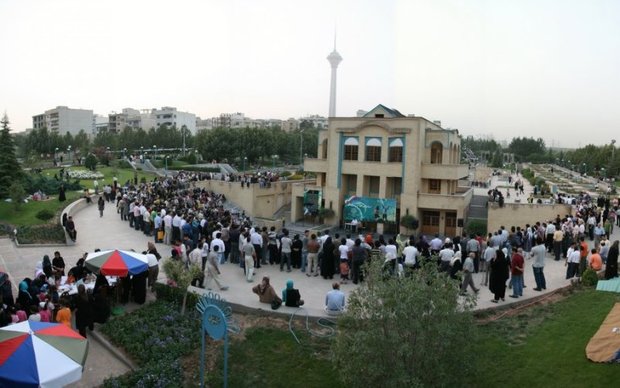 پاتوق های«گفت و گو درشهر» در22 بوستان تهران ایجاد می شود