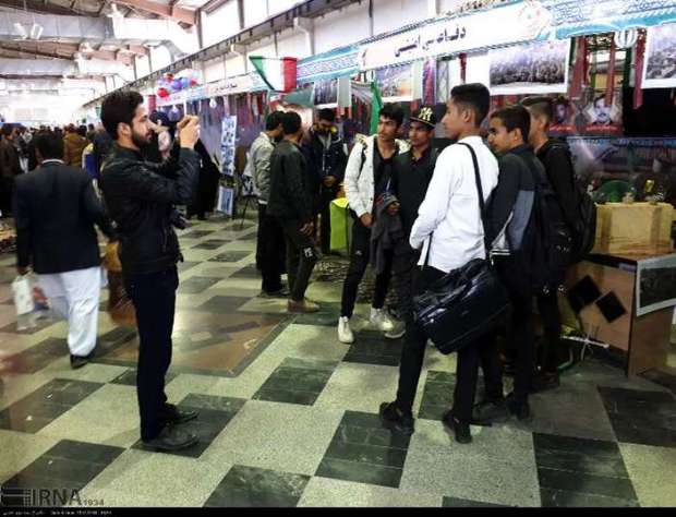 13هزار نفر از نمایشگاه دستاوردهای انقلاب اسلامی دیدن کردند