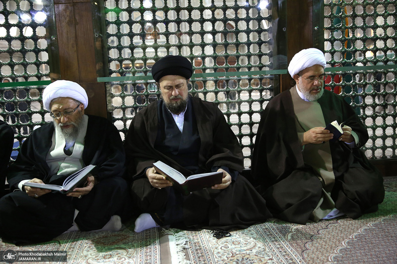 تجدید میثاق رئیس و جمعی از اعضای مجمع تشخیص مصلحت نظام با آرمان‌های امام خمینی (س)-2