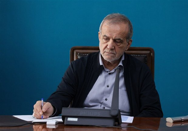 ایرانی صدر کا آیت اللہ محمد اسحاق فیاض کے انتقال پر تعزیتی پیغام

