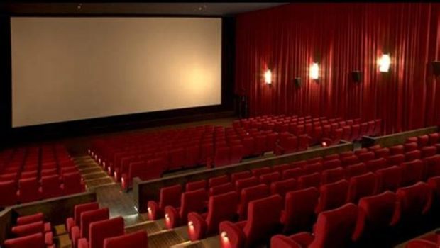 چهار هزار صندلی به ظرفیت سینماهای کشور اضافه می شود