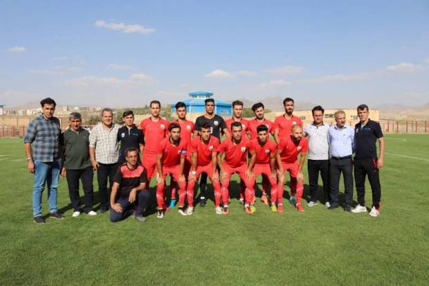 آوالان کامیاران مسابقات لیگ دسته 2 را با پیروزی آغاز کرد
