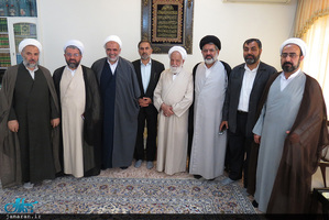 دیدار اعضای موسسه تنظیم و نشر آثار امام خمینی(س) نمایندگی قم با جمعی از مراجع و علما