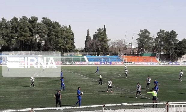 دیدار تیم های استقلال خوزستان و ملوان نیمه تمام ماند