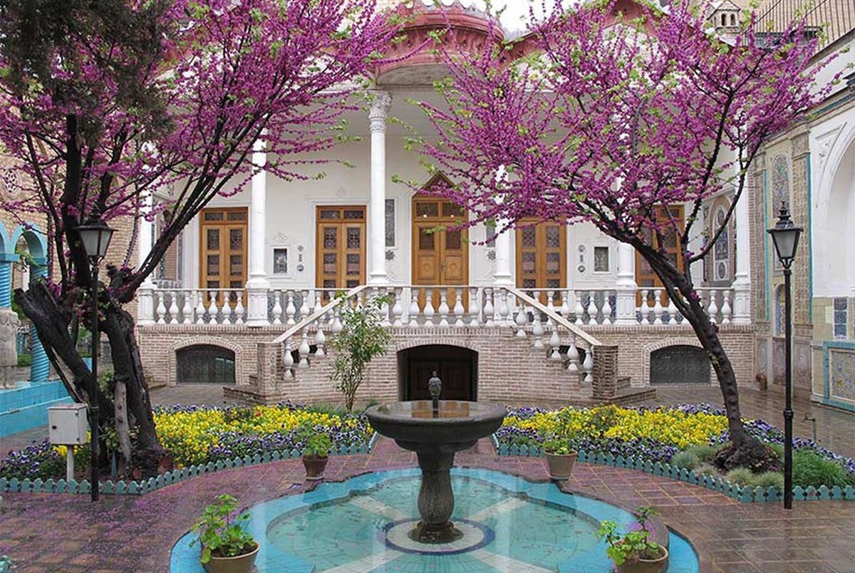 نوروزی زیبا با بازدید از موزه‌های فرهنگی تاریخی دانشگاه تهران