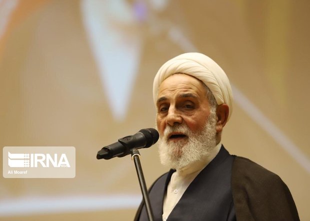 ناطق نوری :جنگ اقتصادی با ایران  محکوم به شکست است
