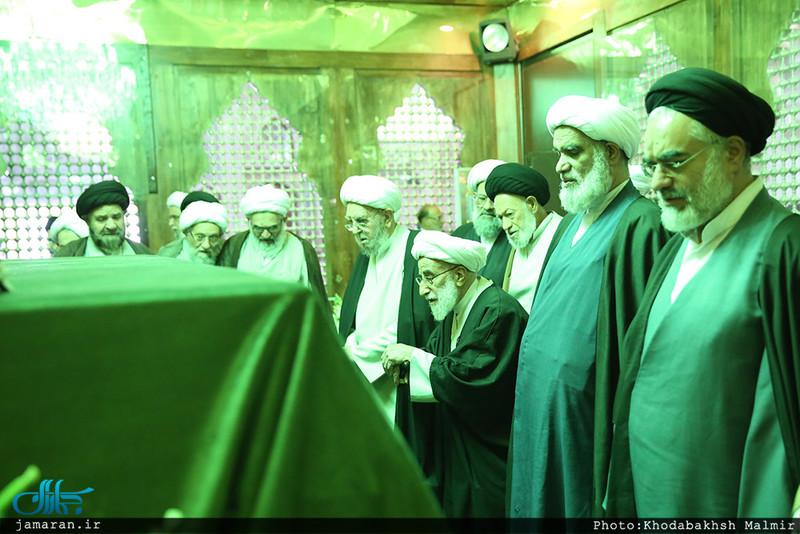 تجدید میثاق هیأت رئیسه و اعضای مجلس خبرگان رهبری با آرمان های امام خمینی(س)