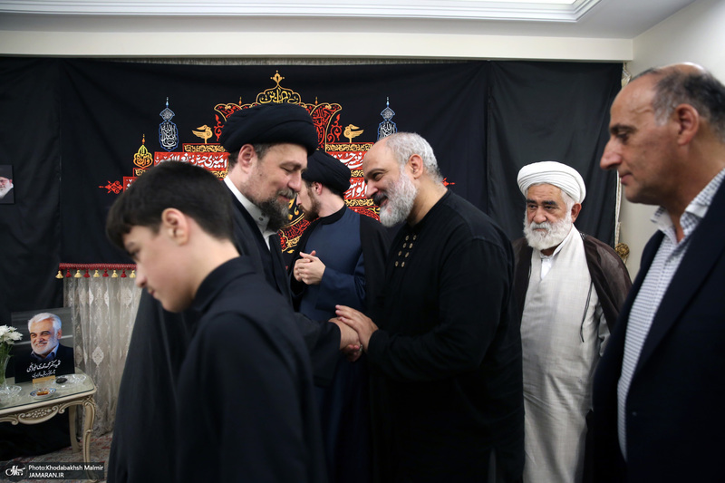 حضور سیدحسن خمینی در منزل شهیدان طهرانچی