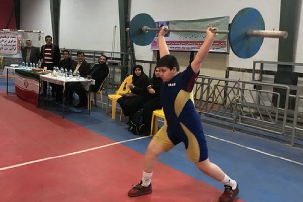 2 وزنه بردار نونهال مهابادی به اردوی تیم ملی دعوت شدند