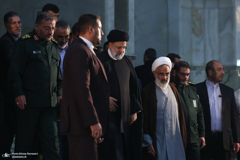 گردهمایی سراسری بسیج دانشجویی و طلاب در حرم مطهر امام خمینی (س) - 2