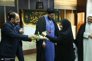 مراسم بزرگداشت روز زن در موسسه تنظیم و نشر آثار امام خمینی (ره)