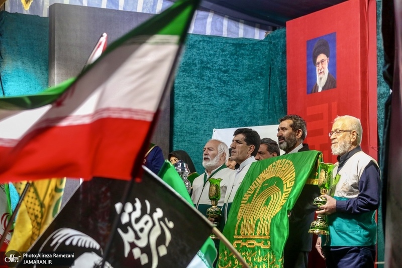 پنجاهمین شب اجتماع پر شور مردم در میدان نماز