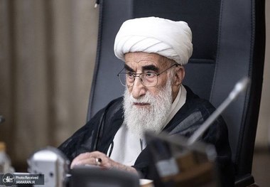 آیت‌الله جنتی: ادعای دلسوزی آمریکا و رژیم صهیونیستی ریاکارانه است