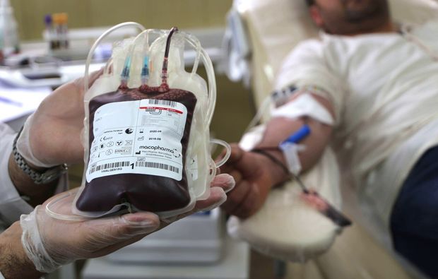 صدها نفر از مردم پیشوا خون خود را به نیازمندان اهدا کردند