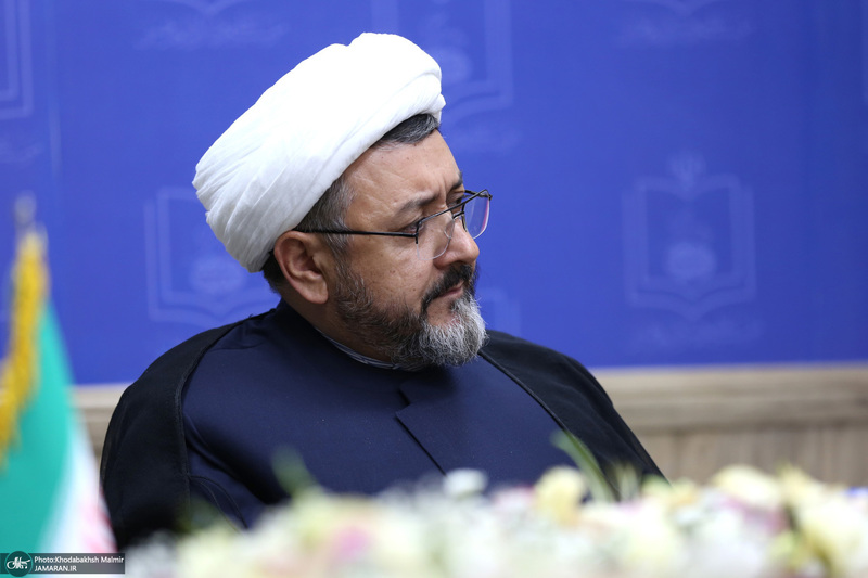 اولین نشست : زن در اندیشه دینی فلسفی امام خمینی (س)