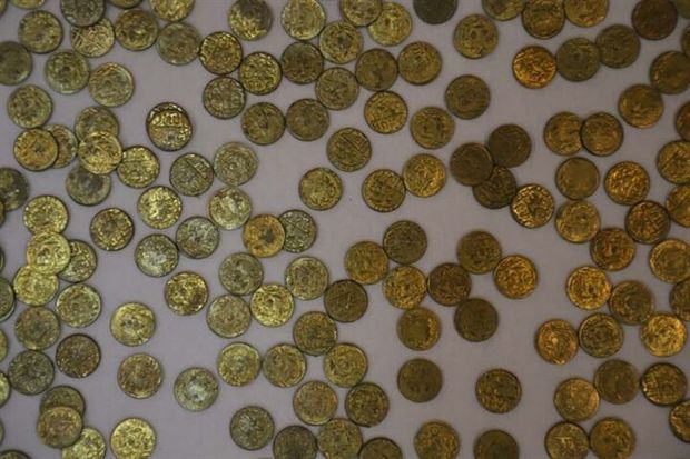 سکه‌های صفوی کشف شده در ایجرود تقلبی است
