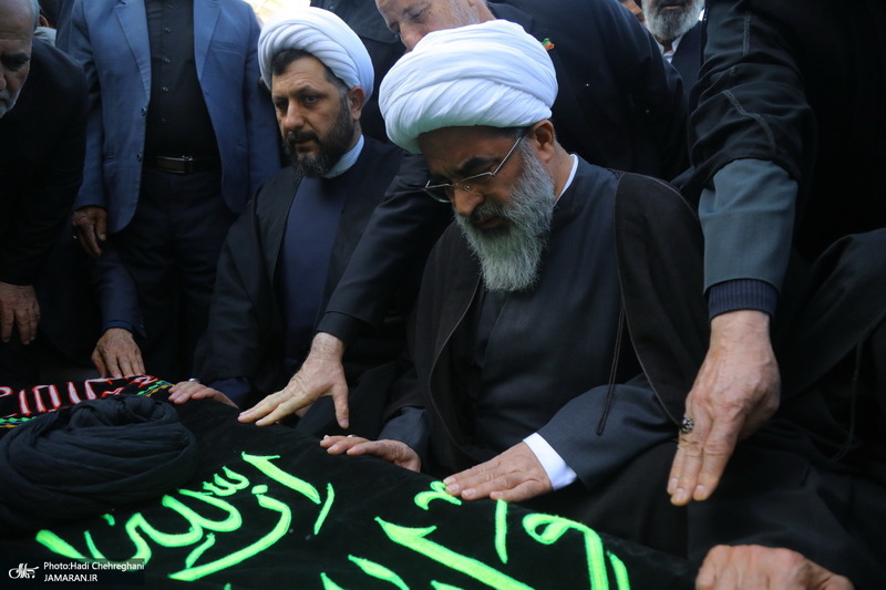 مراسم تشییع آیت الله موسوی تبریزی (ره)