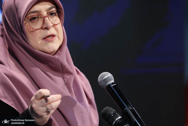 سخنگوی دولت: قطع برق آنتن‌های موبایل، ناشی از فرسودگی باتری‌هاست؛ باتری هم تحریم است