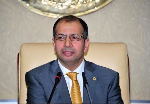 رئیس پارلمان عراق: باید به گفتگوها برای حل بحران بغداد و اربیل فرصت داد