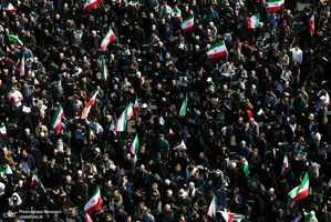 مراسم تشییع پیکرهای مطهر 84 شهید قهرمان ناوشکن دنا -1