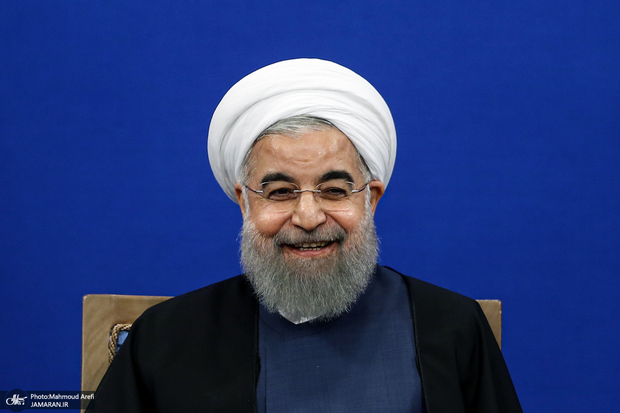 روحانی: آرمانم «احیای امید به آینده» بود؛ امروز نیز همان آرمان، آرزوی من برای شهروندان شریف است/ در ماه‌های گذشته تلاش داشتم تا اراده‌ها برای رفع‌تحریم‌ تضعیف نشود