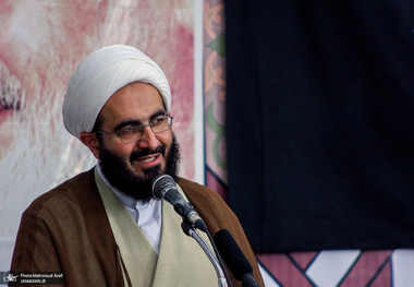 حاج علی‌اکبری: جزایر سه‌گانه ایرانی بوده و خواهد بود؛ اروپایی‌ها به بدبختی‌های خودشان برسند، برنامه موشکی جمهوری اسلامی ایران چه ربطی به شما دارد/ رژیم صهیونیستی ورشکسته و توسری خورده است 