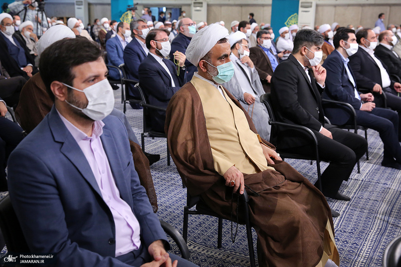 دیدار مسئولان نظام و میهمانان کنفرانس وحدت اسلامى‌ با رهبر معظم انقلاب