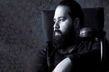 رضا صادقی برای «اهل ایران» خواند
