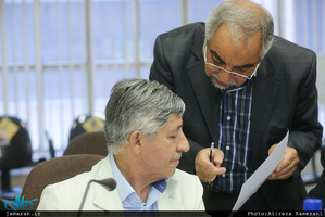 نخستین جلسه کمیته اقلیت های مذهبی ستاد مرکزی بزرگداشت امام خمینی(س)