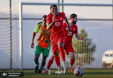 ادامه دعوای پرسپولیس و استقلال خوزستان در قرارداد بیفوما!